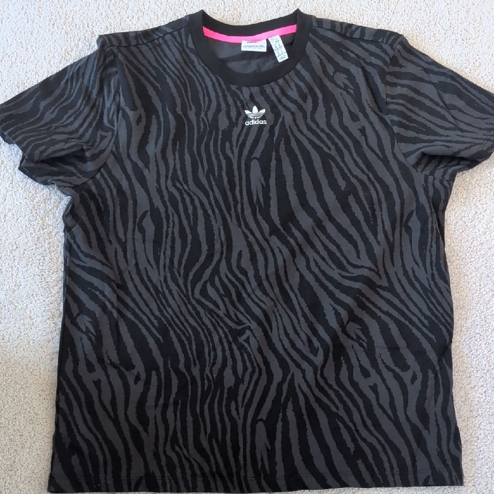 New Adidas Women Black and Gray Zebra Tee